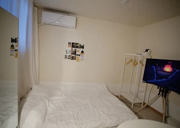 Momostay Bed and breakfast 3*
